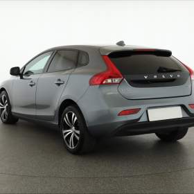 Foto inzerátu Volvo V40 2.0 D2