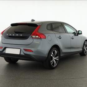 Foto inzerátu Volvo V40 2.0 D2