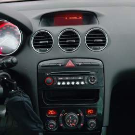 Foto inzerátu Peugeot 308 1.6 e-HDi