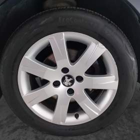Foto inzerátu Peugeot 308 1.6 e-HDi