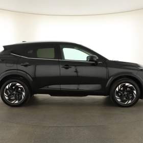 Foto inzerátu Nissan Qashqai 1.3 DIG-T MHEV