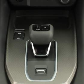 Foto inzerátu Nissan Qashqai 1.3 DIG-T MHEV