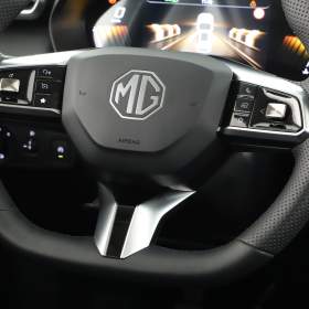 Foto inzerátu MG ZS SUV 1.5 i