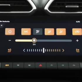 Foto inzerátu MG ZS SUV 1.5 i