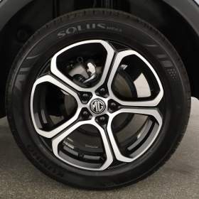 Foto inzerátu MG ZS SUV 1.5 i