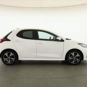 Foto inzerátu Toyota Yaris 1.5 VVT-i