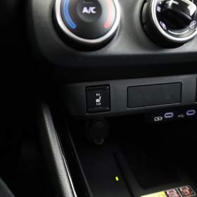 Foto inzerátu Toyota Yaris 1.5 VVT-i