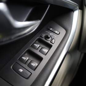Foto inzerátu Volvo V40 Cross Country 2.0 D3