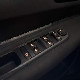 Foto inzerátu Peugeot 5008 1.6 BlueHDi