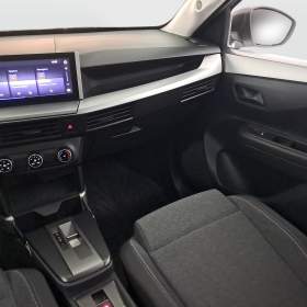 Foto inzerátu Opel Frontera 1.2 hybrid