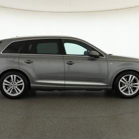 Foto inzerátu Audi Q7 3.0 TDI