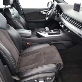 Foto inzerátu Audi Q7 3.0 TDI
