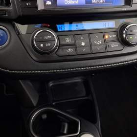 Foto inzerátu Toyota RAV 4 2.5 Hybrid