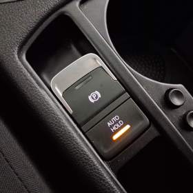 Foto inzerátu VW Touran 1.5 TSI