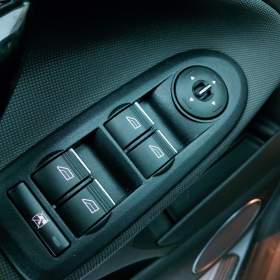 Foto inzerátu Ford Kuga 2.0 TDCi