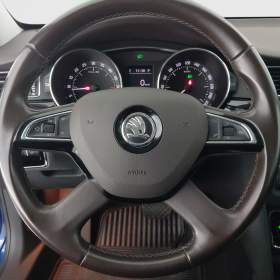 Foto inzerátu Skoda Superb 2.0 TDI