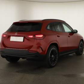 Foto inzerátu Mercedes GLA GLA 200