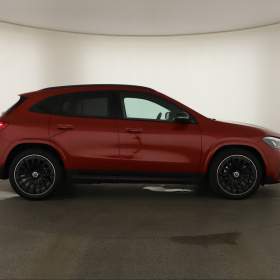 Foto inzerátu Mercedes GLA GLA 200