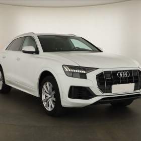 Audi Q8 55 TFSI / 19971403