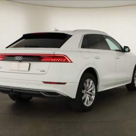 Foto inzerátu Audi Q8 55 TFSI