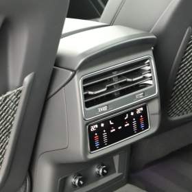 Foto inzerátu Audi Q8 55 TFSI