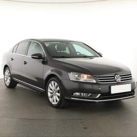 VW Passat 2.0 TDI / 19971413