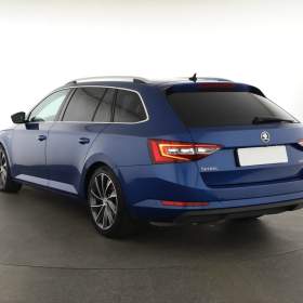Foto inzerátu Skoda Superb 2.0 TDI 4x4