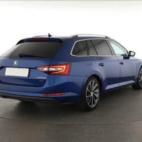 Foto inzerátu Skoda Superb 2.0 TDI 4x4