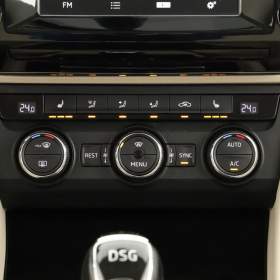 Foto inzerátu Skoda Superb 2.0 TDI 4x4