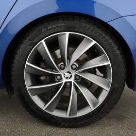 Foto inzerátu Skoda Superb 2.0 TDI 4x4