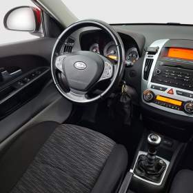 Foto inzerátu Kia Ceed 1.4 CVVT