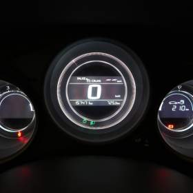 Foto inzerátu Citroen C4 1.2 PureTech