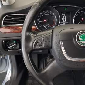 Foto inzerátu Skoda Superb 2.0 TDI