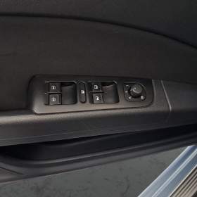 Foto inzerátu Skoda Superb 2.0 TDI