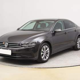 Foto inzerátu VW Passat 1.5 TSI