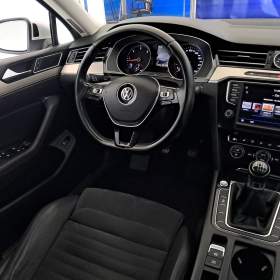 Foto inzerátu VW Passat 2.0 TDI
