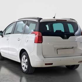 Foto inzerátu Peugeot 5008 2.0 BlueHDi