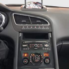 Foto inzerátu Peugeot 5008 2.0 BlueHDi