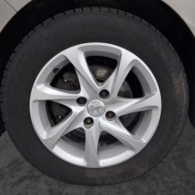 Foto inzerátu Peugeot 208 1.2 PureTech