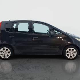 Foto inzerátu Mitsubishi Colt 1.1
