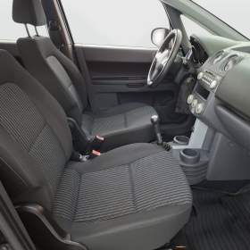 Foto inzerátu Mitsubishi Colt 1.1