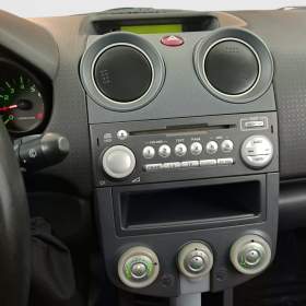Foto inzerátu Mitsubishi Colt 1.1