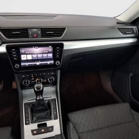 Foto inzerátu Skoda Superb 2.0 TDI