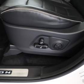 Foto inzerátu SsangYong Rexton 2.2 Diesel