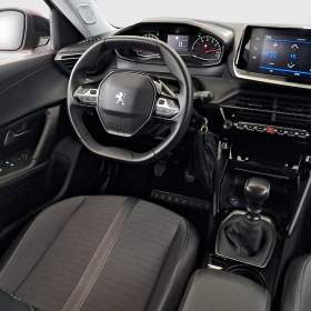 Foto inzerátu Peugeot 2008 1.2 PureTech