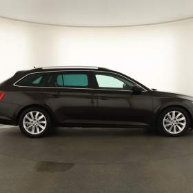 Foto inzerátu Skoda Superb 2.0 TDI