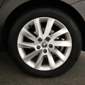 Foto inzerátu Skoda Superb 2.0 TDI