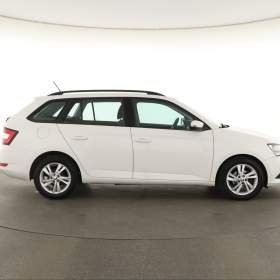Foto inzerátu Skoda Fabia 1.0 TSI