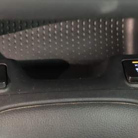 Foto inzerátu Toyota Corolla 1.8 Hybrid