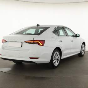 Foto inzerátu Skoda Octavia 1.0 TSI